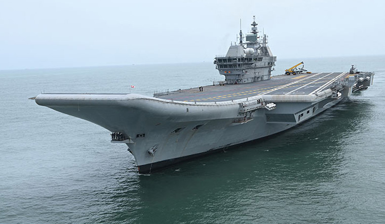 Karachi and INS Vikrant: भारत की नौसेना ताकत का सशक्त संदेश