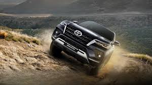 टोयोटा फॉर्च्यूनर हाइब्रिड: दमदार SUV का स्मार्ट वर्जन